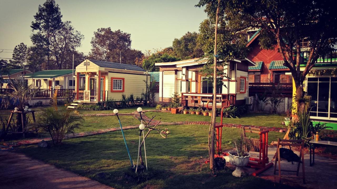 มุกดาสวรรค์ รีสอร์ท - Mukda Sawan Resort Мукдахан Экстерьер фото