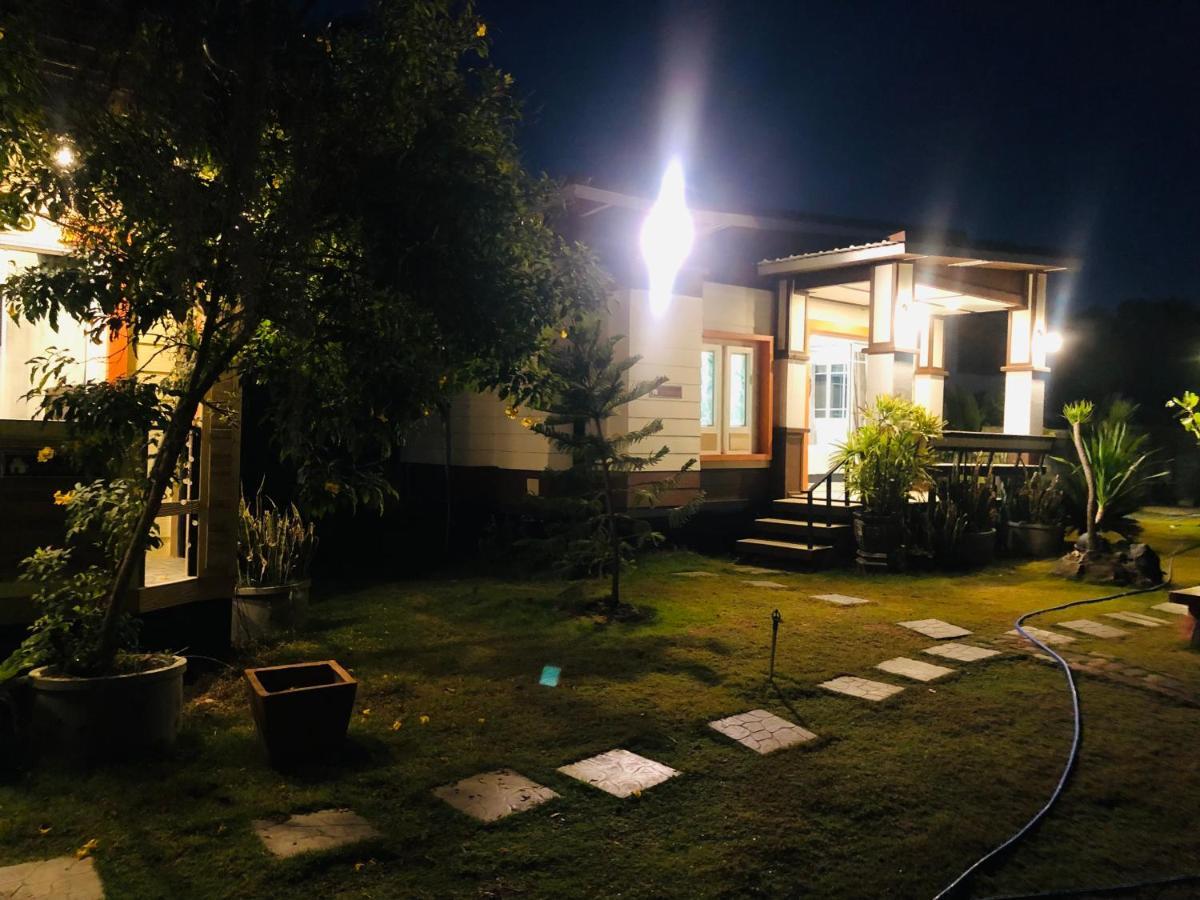 มุกดาสวรรค์ รีสอร์ท - Mukda Sawan Resort Мукдахан Экстерьер фото