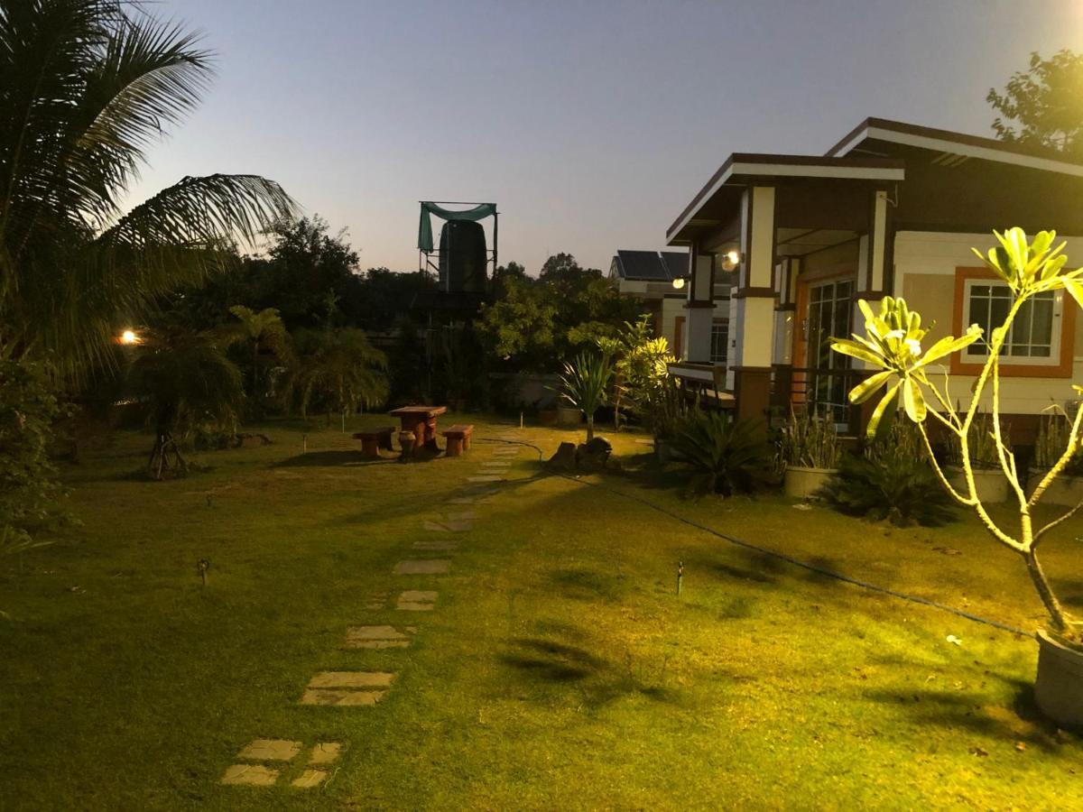 มุกดาสวรรค์ รีสอร์ท - Mukda Sawan Resort Мукдахан Экстерьер фото